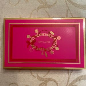 Estée Lauder Makeup Set New.  Never Used